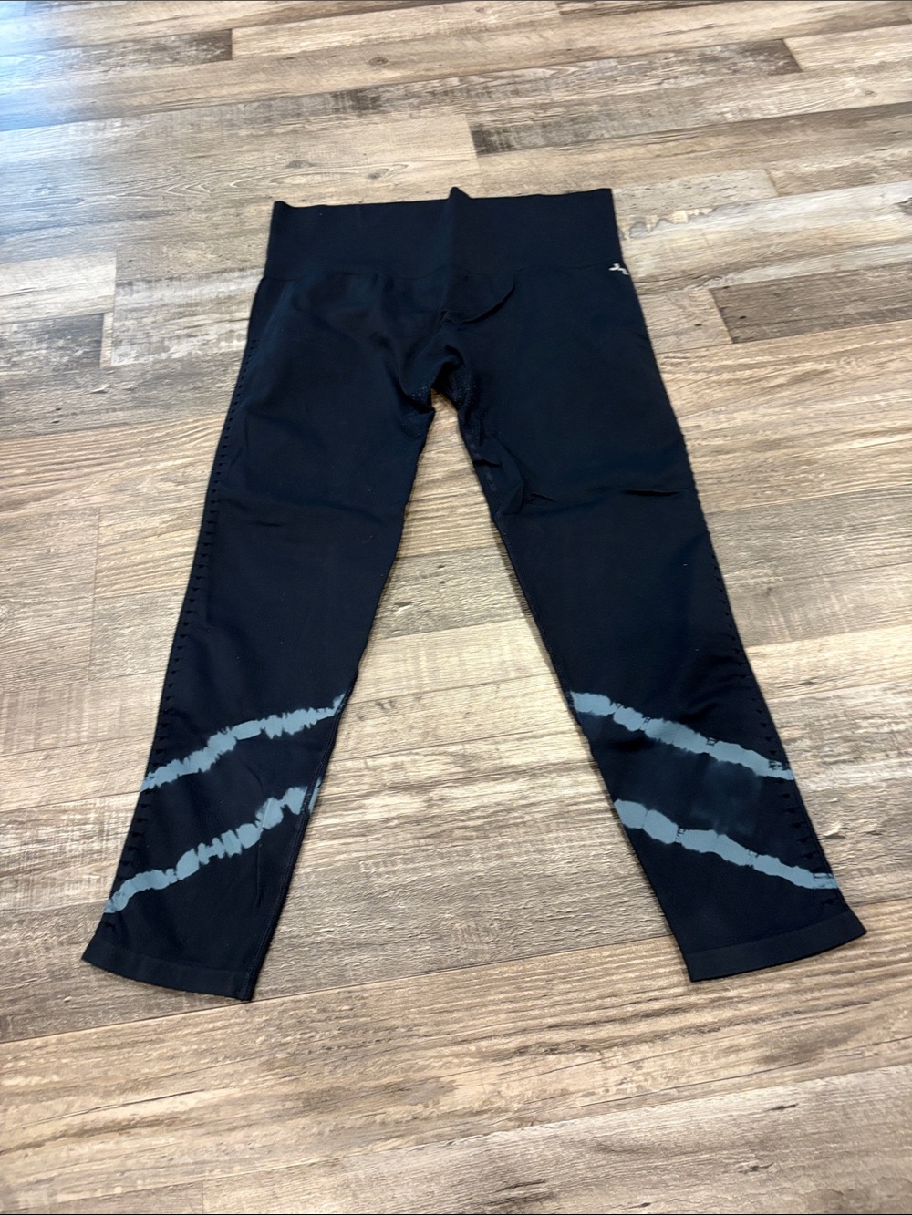 JoyLab Black Leggings with Gray Tie-Dye Stripe Accent